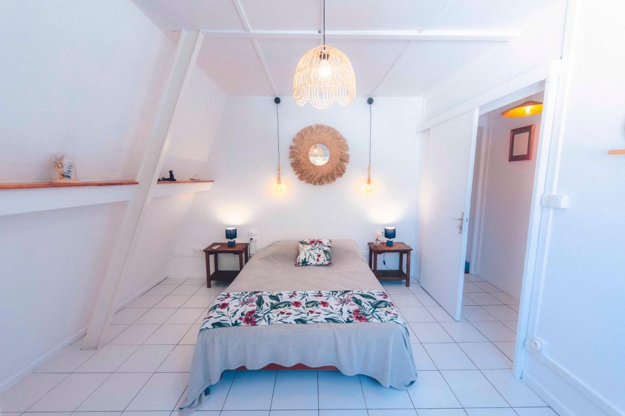 Appartement Coco T4 En R+1 Proche Du Lagon 拉萨尔勒班 外观 照片