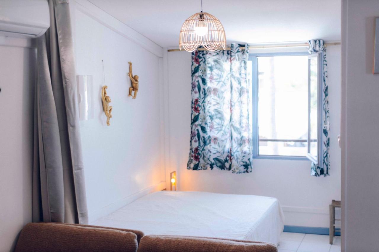 Appartement Coco T4 En R+1 Proche Du Lagon 拉萨尔勒班 外观 照片